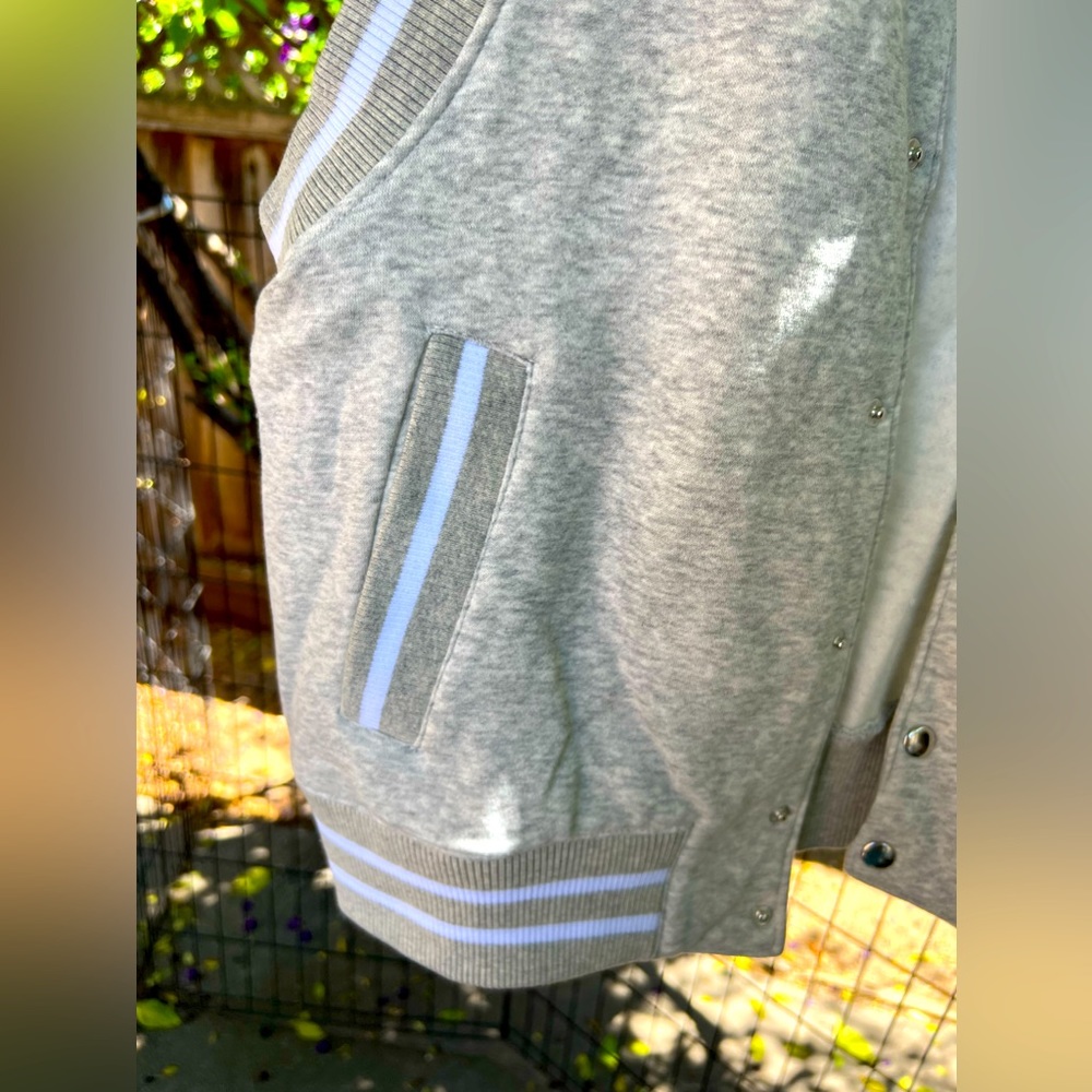 Varsity Vest - Picture 8 of 8